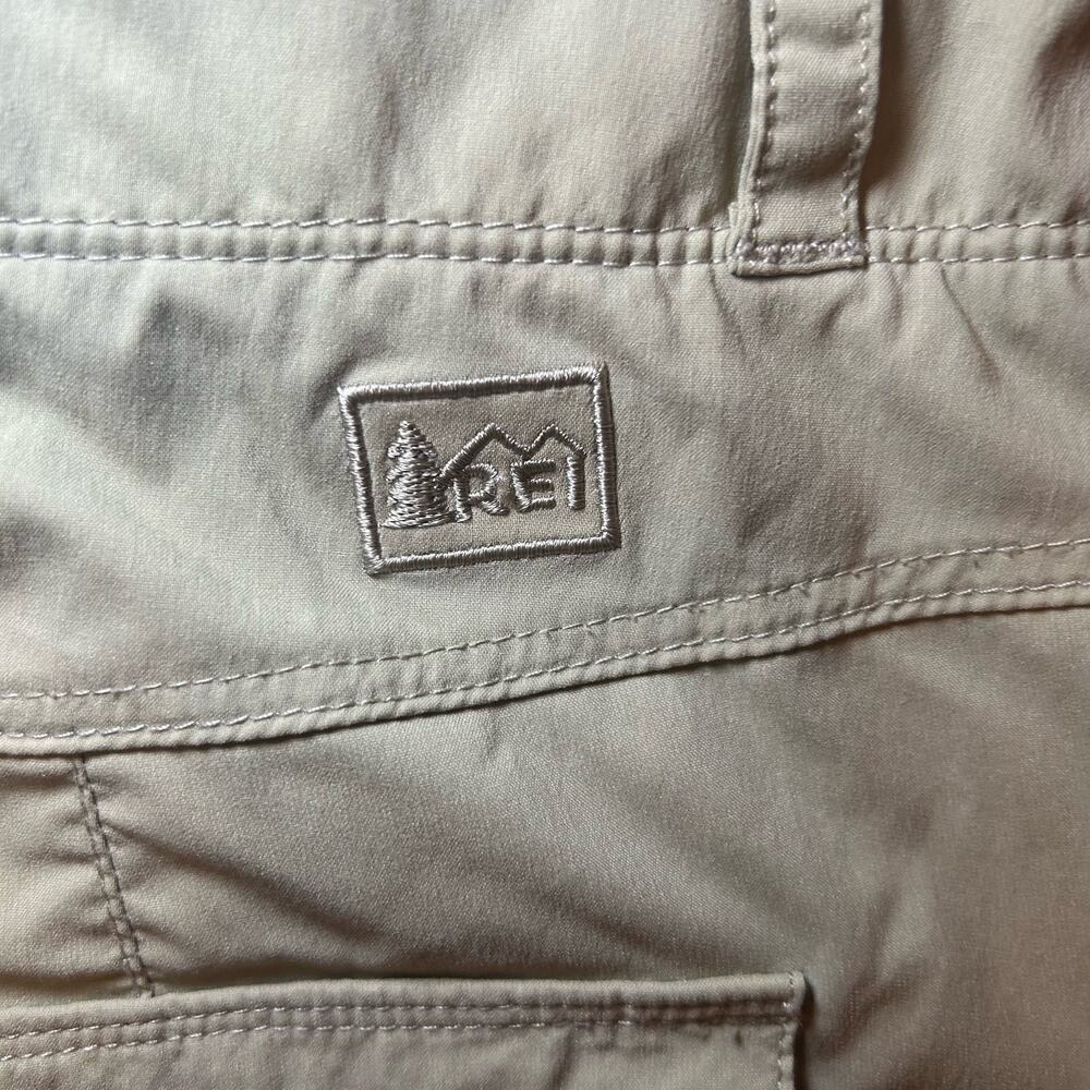 REI Hiking Skirt Size 10 Pockets Nylon/Spandex 18 Inches - Picture 8 of 9